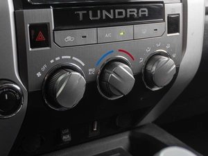 Пикап Toyota Tundra 2018 года, 6619000 рублей, Тюмень