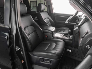 Внедорожник Toyota Land Cruiser 2019 года, 6849000 рублей, Тюмень