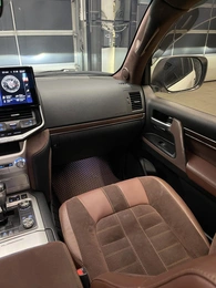 Внедорожник Toyota Land Cruiser 2016 года, 4890000 рублей, Красноярск