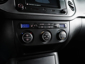 Внедорожник Volkswagen Tiguan 2009 года, 1119000 рублей, Воронеж