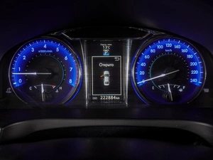 Седан Toyota Camry 2015 года, 1749000 рублей, Воронеж