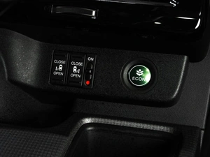 Минивэн Honda Stepwgn 2015 года, 1878000 рублей, Тюмень
