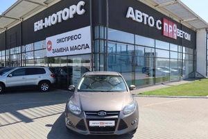 Хэтчбек Ford Focus 2013 года, 880000 рублей, Мирное