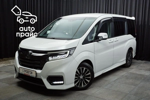 Минивэн Honda Stepwgn Spada 2019 года, 2450000 рублей, Красноярск