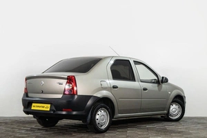 Седан Renault Logan 2011 года, 419000 рублей, Сургут