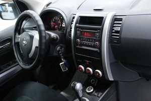 Внедорожник Nissan X-Trail 2013 года, 1398000 рублей, Солонцы