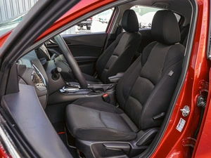 Седан Mazda 3 2014 года, 1398000 рублей, Краснодар