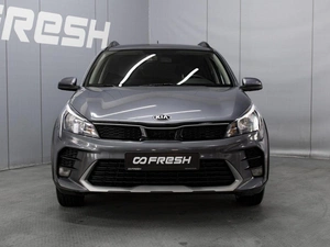 Хетчбэк Kia Rio X 2021 года, 1660000 рублей, Омск