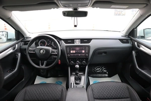 Хэтчбек Skoda Octavia 2017 года, 1880000 рублей, Мирное