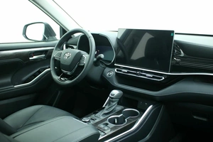 Внедорожник Toyota Highlander 2025 года, 5900000 рублей, Красноярск