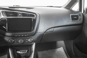 Хетчбэк Kia Ceed 2016 года, 899000 рублей, Кемерово