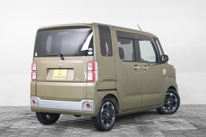 Хетчбэк Daihatsu Wake 2015 года, 949000 рублей, Кемерово