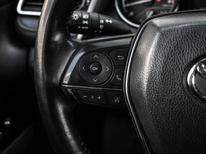 Седан Toyota Camry 2018 года, 2269000 рублей, Кирилловка
