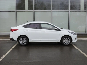 Седан Hyundai Solaris 2020 года, 1550000 рублей, Брянск