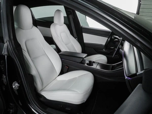 Седан Tesla Model 3 2018 года, 2996000 рублей, Воронеж