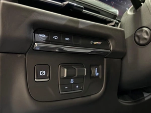 Внедорожник Cadillac Escalade-V 2026 года, 26999999 рублей, Павловская Слобода