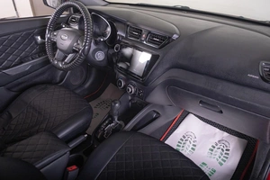 Седан Kia Rio 2012 года, 879000 рублей, Томск