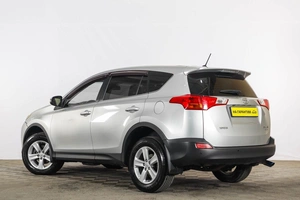 Внедорожник Toyota RAV4 2013 года, 1899000 рублей, Тюмень