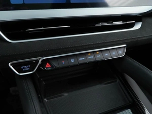 Внедорожник Geely Monjaro 2025 года, 3999077 рублей, Москва