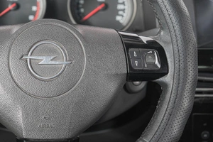 Седан Opel Astra 2008 года, 479000 рублей, Кемерово