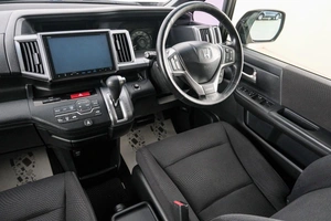 Минивэн Honda Stepwgn Spada 2014 года, 1559000 рублей, Красноярск