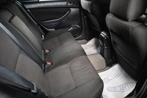 Седан Toyota Avensis 2008 года, 749000 рублей, Сургут