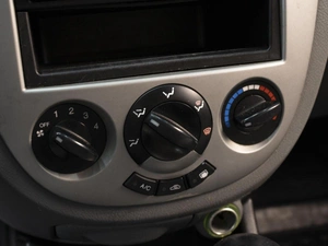 Хетчбэк Chevrolet Lacetti 2008 года, 480000 рублей, Омск