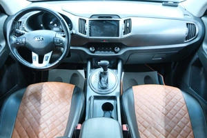 Внедорожник Kia Sportage 2013 года, 1559000 рублей, Омск