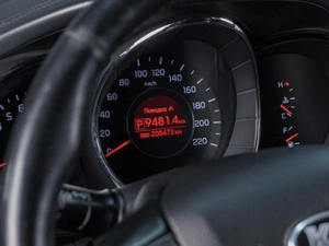 Седан Kia Rio 2013 года, 999000 рублей, Сургут