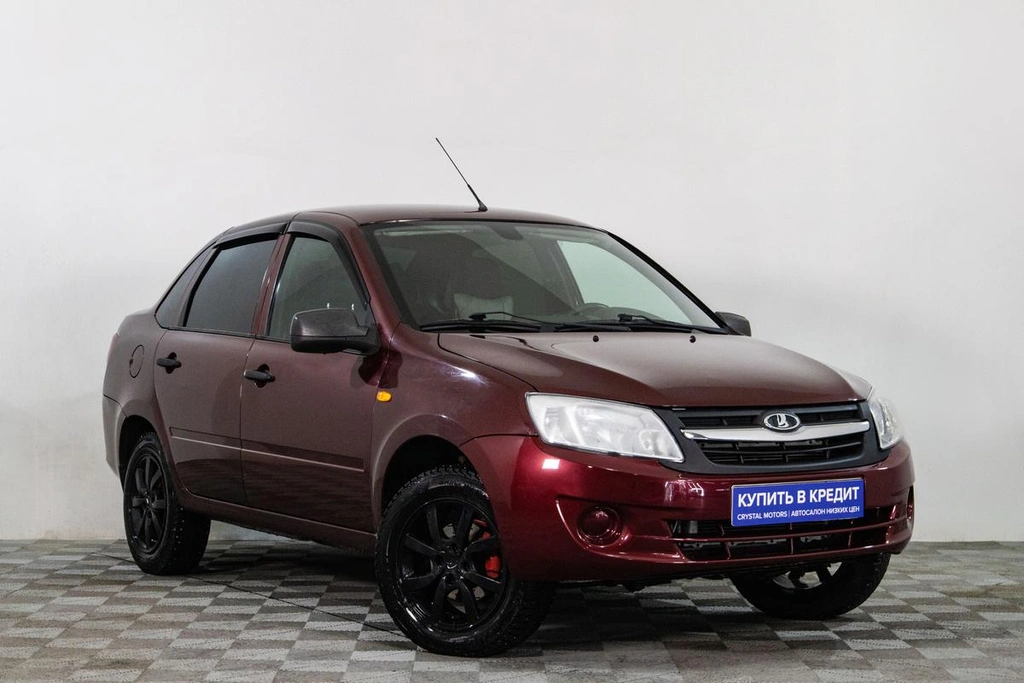 Седан ВАЗ (LADA) Granta 2013 года, 549000 рублей, Сургут
