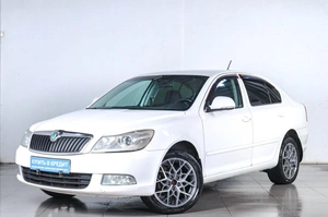 Лифтбек Skoda Octavia 2013 года, 899000 рублей, Челябинск