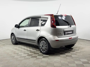 Хетчбэк Nissan Note 2011 года, 725300 рублей, Казань