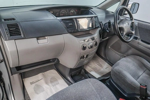 Минивэн Toyota Voxy 2003 года, 1139000 рублей, Челябинск