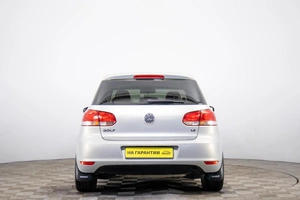 Хетчбэк Volkswagen Golf 2012 года, 579000 рублей, Пермь