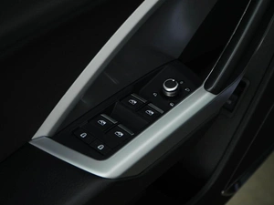 Внедорожник Audi Q3 2019 года, 3749444 рублей, Москва