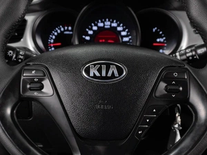 Универсал Kia Ceed 2013 года, 880000 рублей, Тюмень