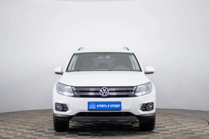 Внедорожник Volkswagen Tiguan 2015 года, 1749000 рублей, Пермь