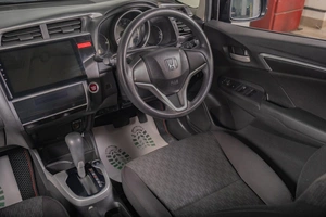 Хетчбэк Honda Fit 2013 года, 1169000 рублей, Томск