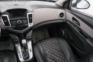 Хетчбэк Chevrolet Cruze 2012 года, 869000 рублей, Красноярск