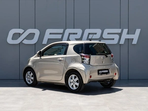 Хетчбэк Toyota iQ 2009 года, 670000 рублей, Краснодар