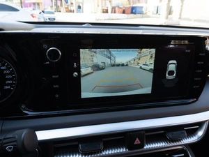 Седан Kia K5 2020 года, 2999000 рублей, Саратов