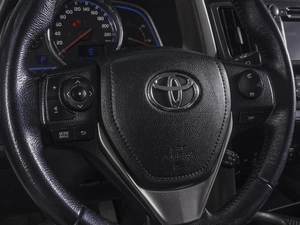 Внедорожник Toyota RAV4 2013 года, 1880000 рублей, Ростов-на-Дону