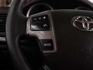 Внедорожник Toyota Land Cruiser 2011 года, 3199000 рублей, Воронеж