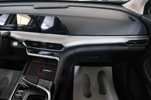 Внедорожник Changan UNI-T 2021 года, 2399000 рублей, Омск