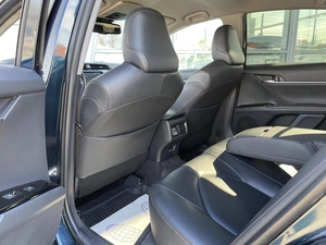 Седан Toyota Camry 2018 года, 2290000 рублей, Ярославль