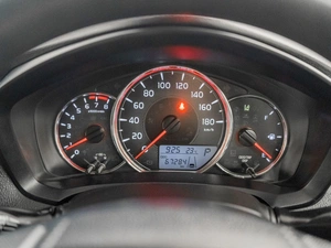 Седан Toyota Corolla Axio 2020 года, 1440000 рублей, Красноярск