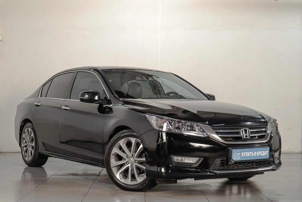 Седан Honda Accord 2013 года, 1549000 рублей, Челябинск