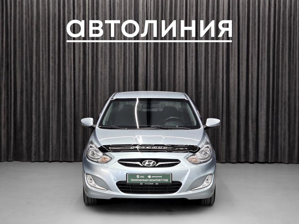 Седан Hyundai Solaris 2011 года, 599000 рублей, Красноярск