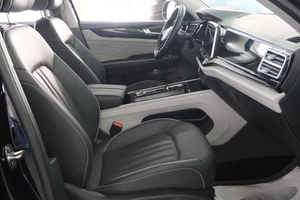 Внедорожник Volkswagen Teramont 2023 года, 5599000 рублей, Омск