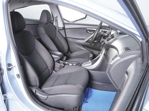 Седан Hyundai Elantra 2011 года, 1150000 рублей, Ростов-на-Дону